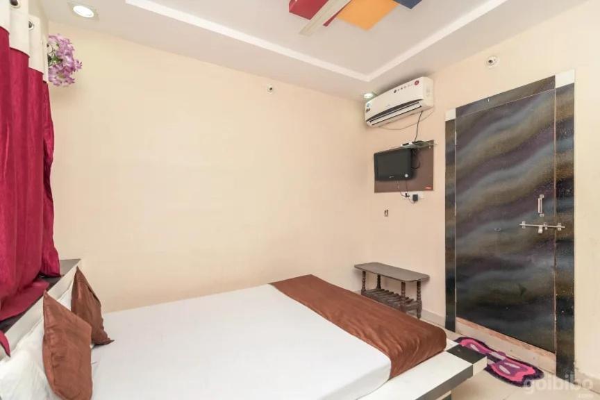 Hotel Rameshwaram Ujjain Dış mekan fotoğraf